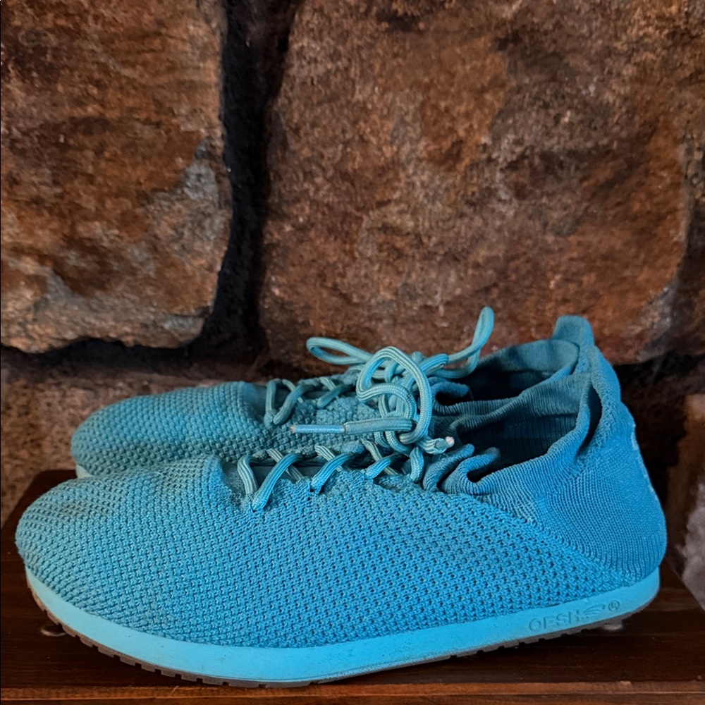 OESH Warrior Sneakers Women’s Size 9 Lightweight Knit‎ Blue